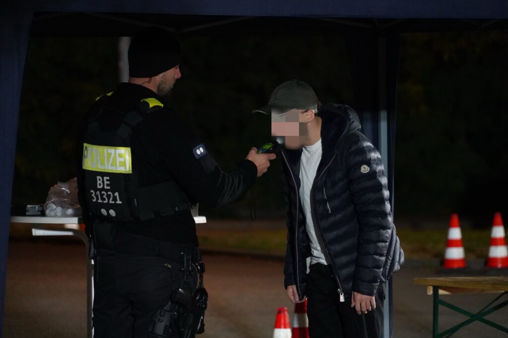 Die Polizei führte in Marzahn eine Großkontrolle durch